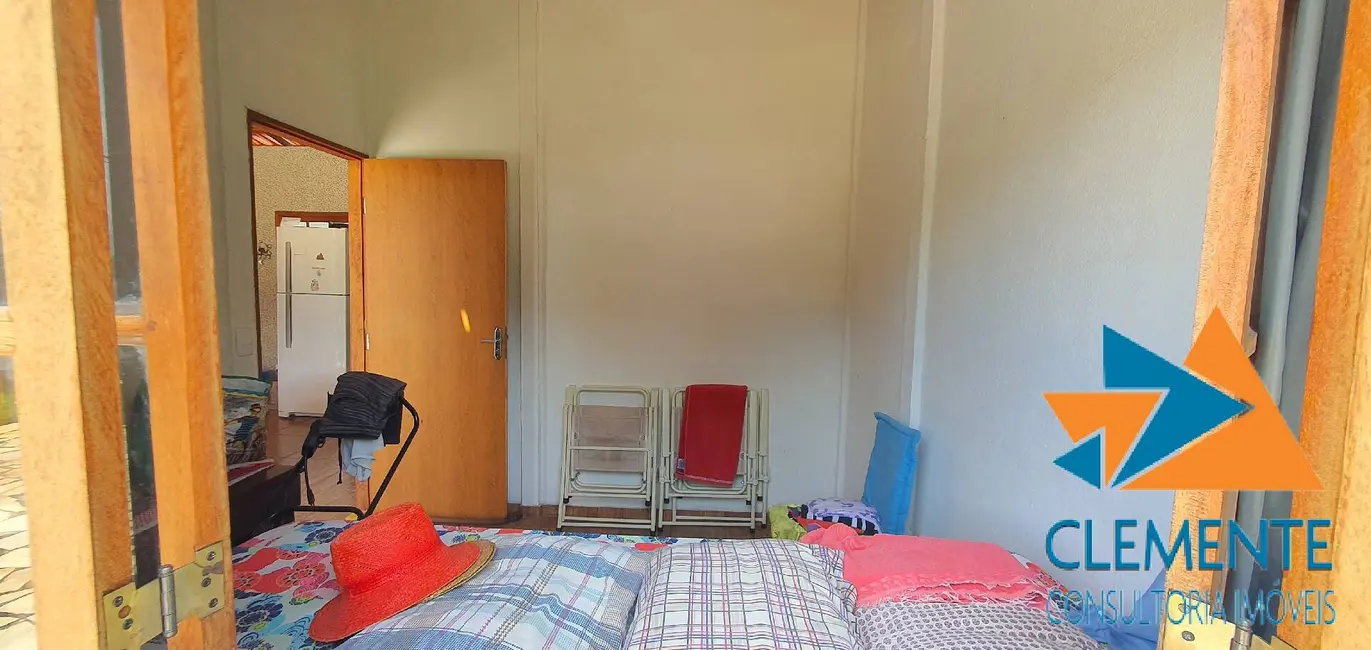 Casa de Condomínio com 5 quartos à venda, 200m2 em Jaboticatubas - MG - imagem 3 Foto 3 de Casa de Condomínio com 5 quartos à venda, 200m2 em Jaboticatubas - MG