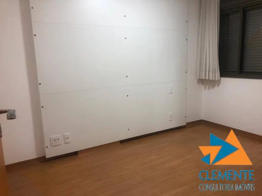 Apartamento com 3 quartos à venda, 85m2 em Funcionários, Belo Horizonte - MG - imagem 9 Foto 9 de Apartamento com 3 quartos à venda, 85m2 em Funcionários, Belo Horizonte - MG