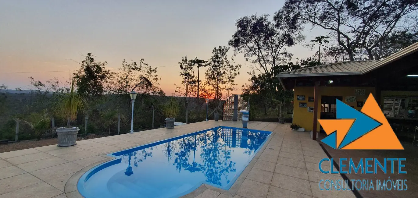 Casa de Condomínio com 6 quartos à venda, 350m2 em Jaboticatubas - MG - imagem 2 Foto 2 de Casa de Condomínio com 6 quartos à venda, 350m2 em Jaboticatubas - MG