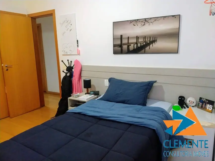 Apartamento com 4 quartos à venda, 154m2 em Funcionários, Belo Horizonte - MG - imagem 6 Foto 6 de Apartamento com 4 quartos à venda, 154m2 em Funcionários, Belo Horizonte - MG