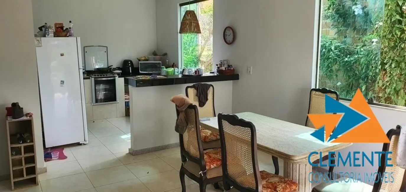 Casa de Condomínio com 6 quartos à venda, 250m2 em Jaboticatubas - MG - imagem 3 Foto 3 de Casa de Condomínio com 6 quartos à venda, 250m2 em Jaboticatubas - MG