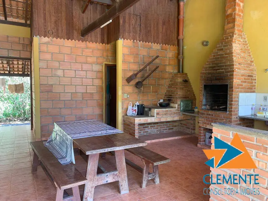 Foto 2 de Casa de Condomínio com 5 quartos à venda, 150m2 em Jaboticatubas - MG