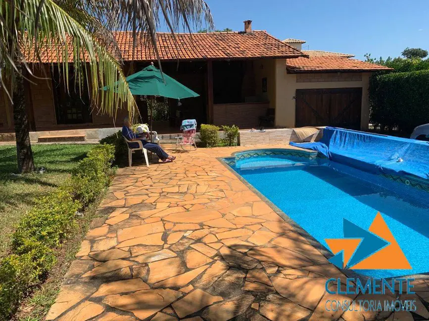 Foto 1 de Casa de Condomínio com 5 quartos à venda, 150m2 em Jaboticatubas - MG