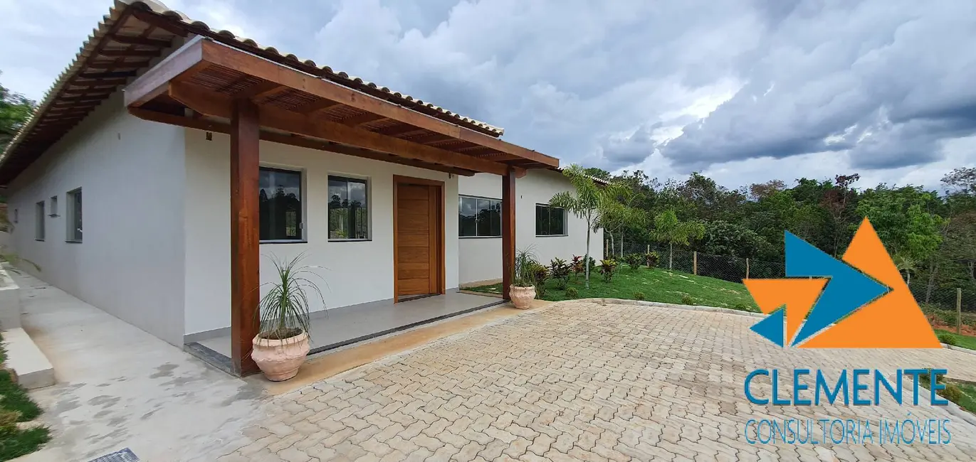 Foto 2 de Casa de Condomínio com 3 quartos à venda, 239m2 em Lagoa Santa - MG
