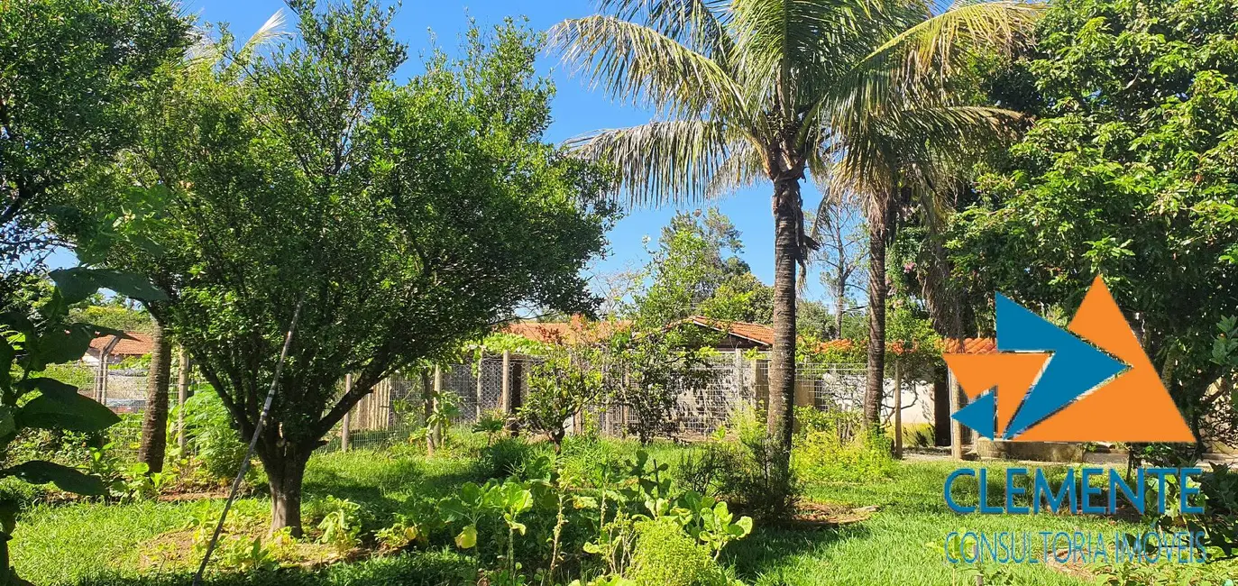 Casa de Condomínio com 4 quartos à venda, 250m2 em Condomínio Vale do Ouro, Ribeirao Das Neves - MG - imagem 8 Foto 8 de Casa de Condomínio com 4 quartos à venda, 250m2 em Condomínio Vale do Ouro, Ribeirao Das Neves - MG