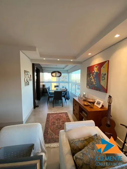 Apartamento com 3 quartos à venda, 213m2 em Santo Antônio, Belo Horizonte - MG - imagem 4 Foto 4 de Apartamento com 3 quartos à venda, 213m2 em Santo Antônio, Belo Horizonte - MG