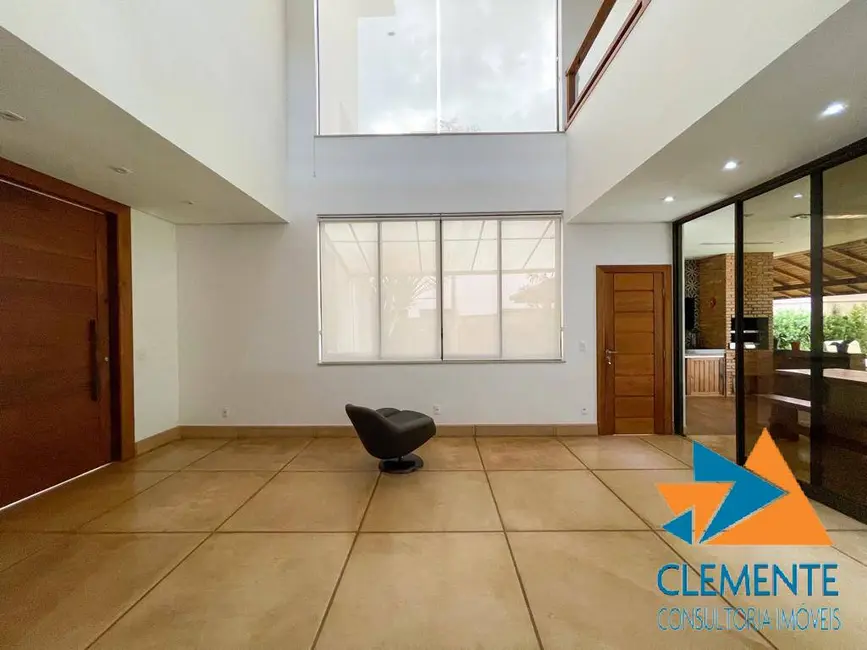 Foto 2 de Casa com 4 quartos à venda, 340m2 em Nova Lima - MG