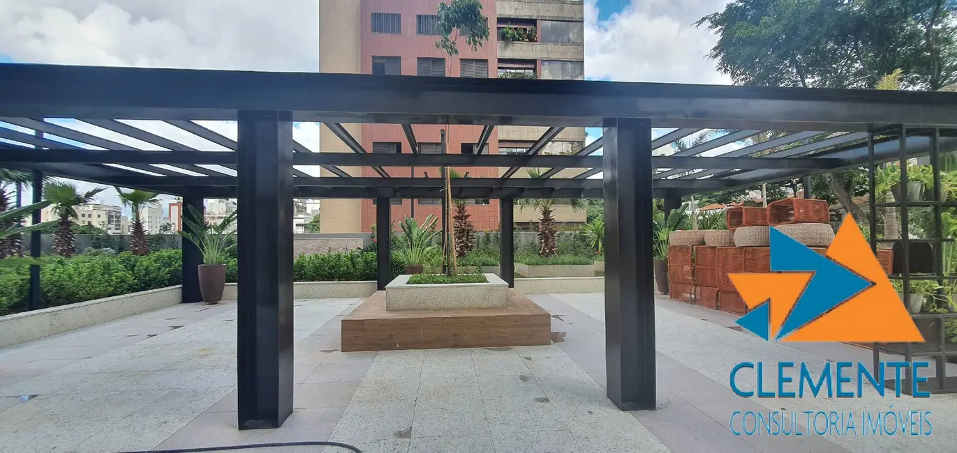 Apartamento com 4 quartos à venda, 143m2 em Santo Antônio, Belo Horizonte - MG - imagem 6 Foto 6 de Apartamento com 4 quartos à venda, 143m2 em Santo Antônio, Belo Horizonte - MG