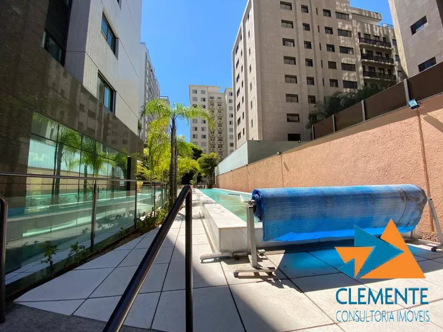 Apartamento com 3 quartos à venda, 117m2 em Savassi, Belo Horizonte - MG - imagem 3 Foto 3 de Apartamento com 3 quartos à venda, 117m2 em Savassi, Belo Horizonte - MG