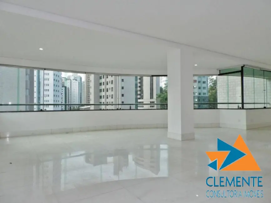 Foto 2 de Apartamento com 4 quartos à venda, 205m2 em Belvedere, Belo Horizonte - MG