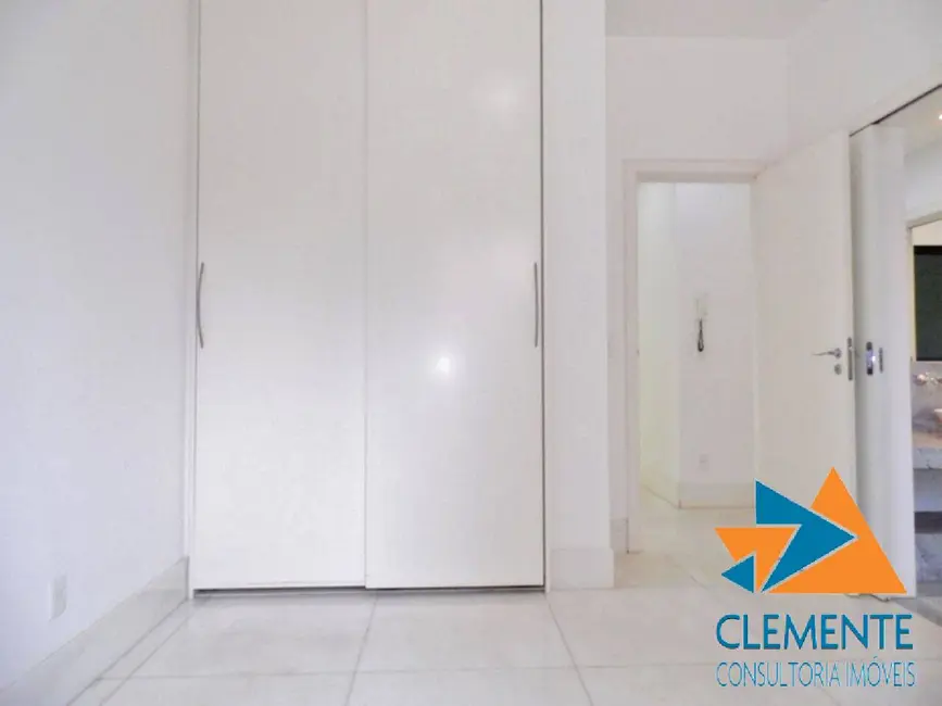 Apartamento com 4 quartos à venda e para alugar, 205m2 em Belvedere, Belo Horizonte - MG - imagem 3 Foto 3 de Apartamento com 4 quartos à venda e para alugar, 205m2 em Belvedere, Belo Horizonte - MG