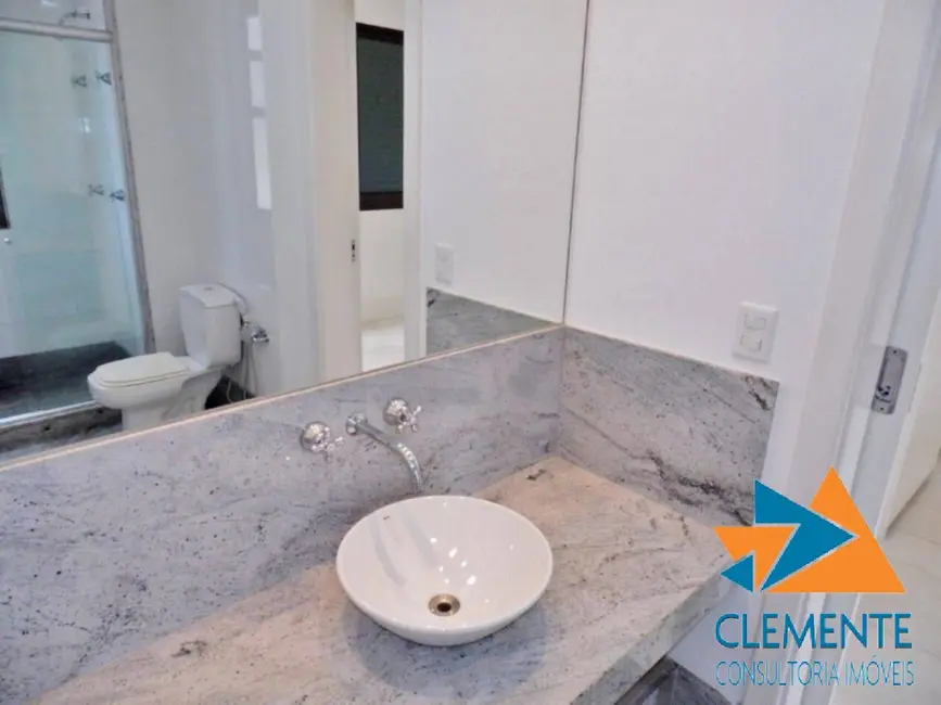 Apartamento com 4 quartos à venda e para alugar, 205m2 em Belvedere, Belo Horizonte - MG - imagem 8 Foto 8 de Apartamento com 4 quartos à venda e para alugar, 205m2 em Belvedere, Belo Horizonte - MG