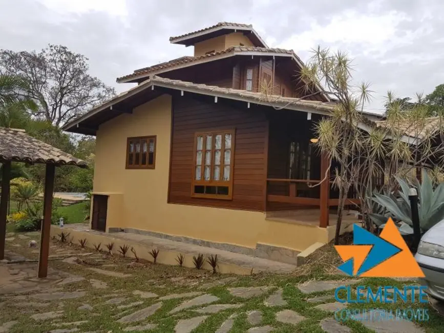 Foto 1 de Casa de Condomínio com 4 quartos à venda, 280m2 em Lagoa Santa - MG
