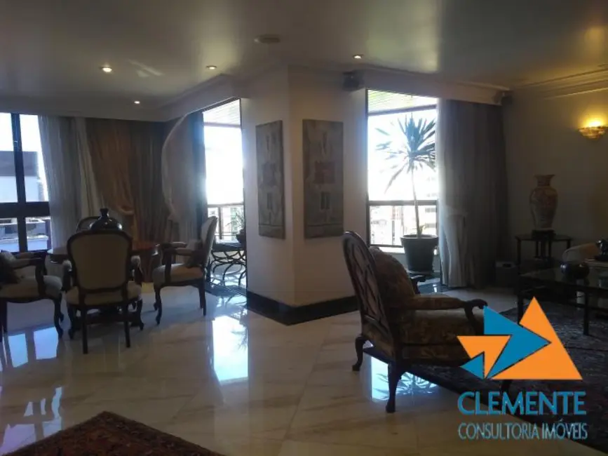 Apartamento com 4 quartos à venda, 300m2 em Funcionários, Belo Horizonte - MG - imagem 9 Foto 9 de Apartamento com 4 quartos à venda, 300m2 em Funcionários, Belo Horizonte - MG