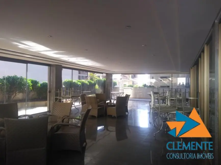 Apartamento com 4 quartos à venda, 300m2 em Funcionários, Belo Horizonte - MG - imagem 8 Foto 8 de Apartamento com 4 quartos à venda, 300m2 em Funcionários, Belo Horizonte - MG