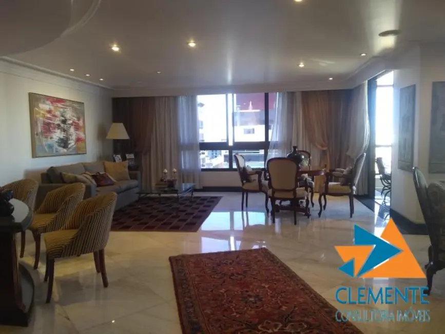 Apartamento com 4 quartos à venda, 300m2 em Savassi, Belo Horizonte - MG - imagem 8 Foto 8 de Apartamento com 4 quartos à venda, 300m2 em Savassi, Belo Horizonte - MG