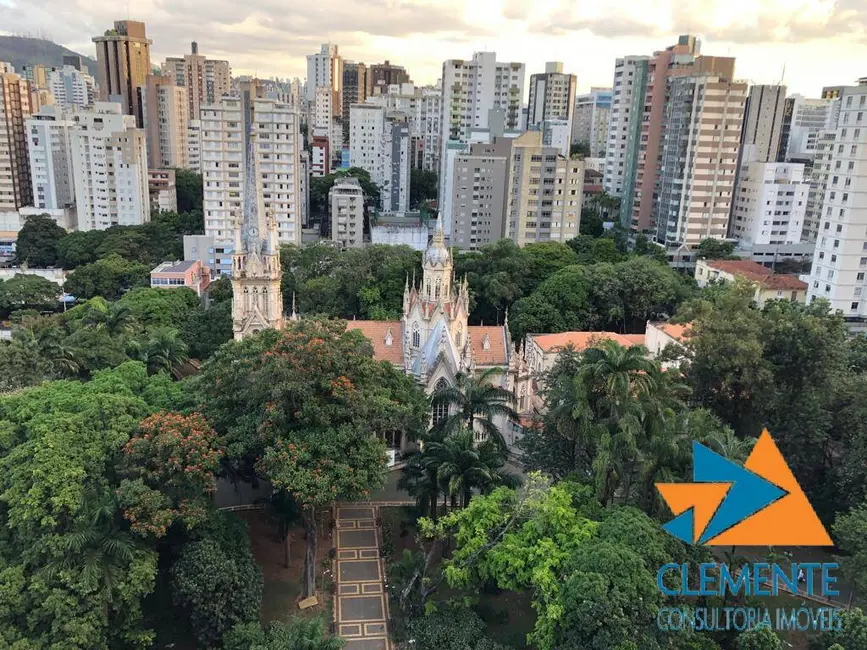 Apartamento com 2 quartos à venda, 68m2 em Funcionários, Belo Horizonte - MG - imagem 3 Foto 3 de Apartamento com 2 quartos à venda, 68m2 em Funcionários, Belo Horizonte - MG