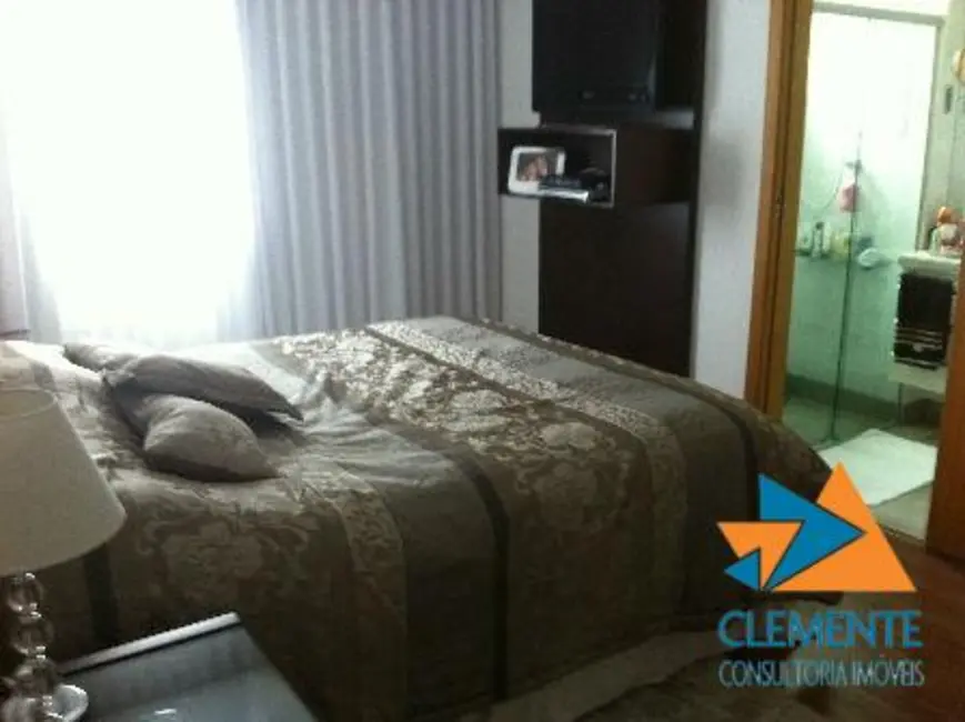 Apartamento com 3 quartos à venda, 105m2 em Santo Agostinho, Belo Horizonte - MG - imagem 4 Foto 4 de Apartamento com 3 quartos à venda, 105m2 em Santo Agostinho, Belo Horizonte - MG