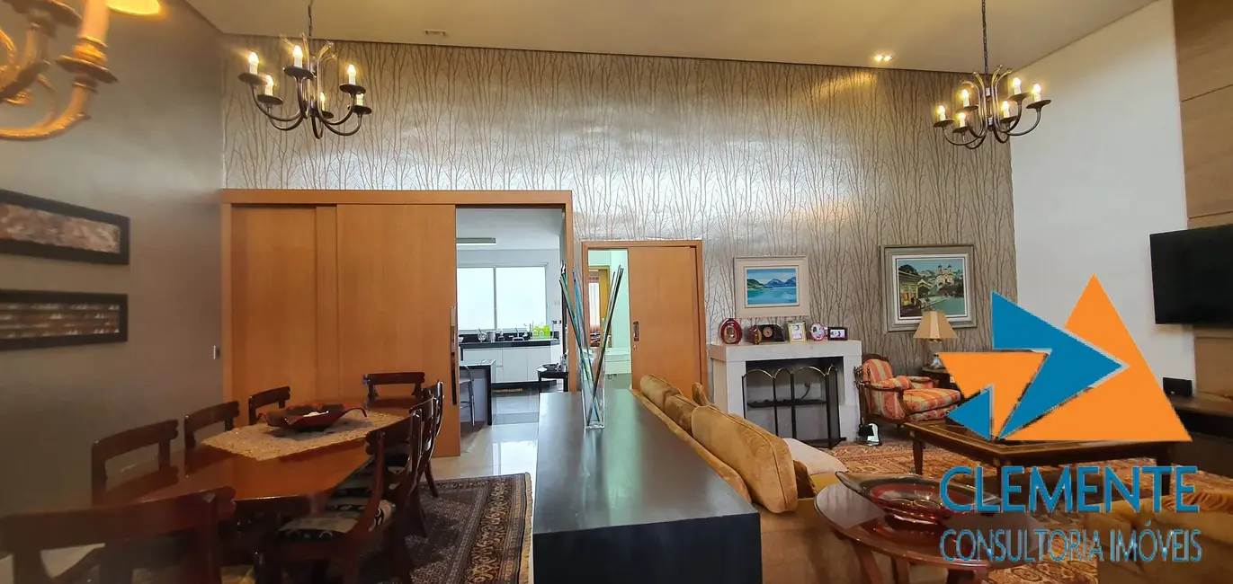 Casa de Condomínio com 4 quartos à venda, 350m2 em Nova Lima - MG - imagem 4 Foto 4 de Casa de Condomínio com 4 quartos à venda, 350m2 em Nova Lima - MG