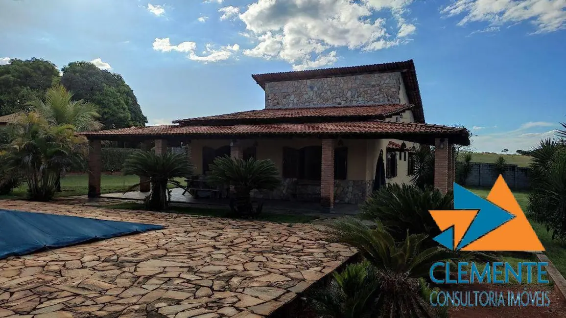 Casa de Condomínio com 4 quartos à venda, 255m2 em Lagoa Santa - MG - imagem 2 Foto 2 de Casa de Condomínio com 4 quartos à venda, 255m2 em Lagoa Santa - MG