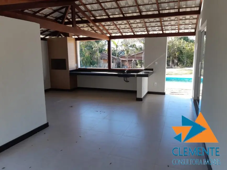 Foto 4 de Casa de Condomínio com 3 quartos à venda, 160m2 em Jaboticatubas - MG