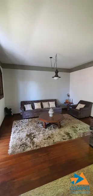 Casa com 4 quartos à venda, 320m2 em Santa Rosa, Belo Horizonte - MG - imagem 9 Foto 9 de Casa com 4 quartos à venda, 320m2 em Santa Rosa, Belo Horizonte - MG