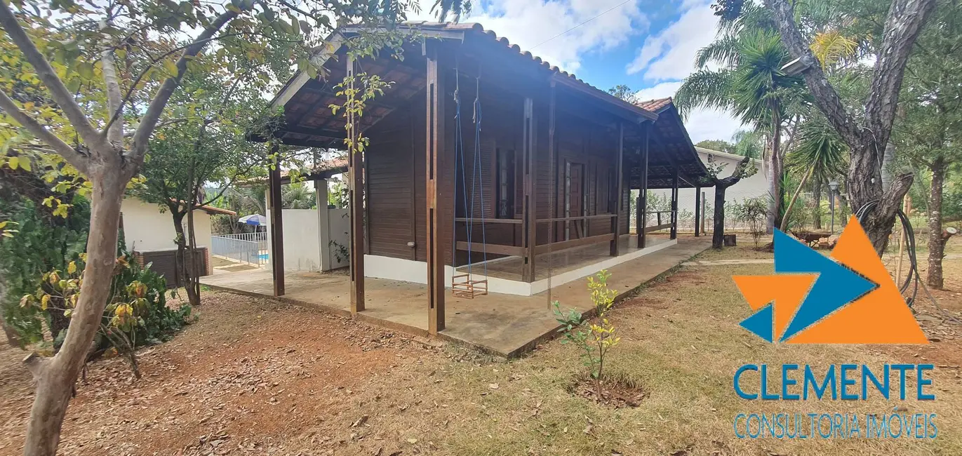 Foto 3 de Casa de Condomínio com 5 quartos à venda, 210m2 em Jaboticatubas - MG