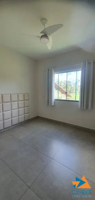 Casa com 3 quartos à venda, 230m2 em Jaboticatubas - MG - imagem 8 Foto 8 de Casa com 3 quartos à venda, 230m2 em Jaboticatubas - MG