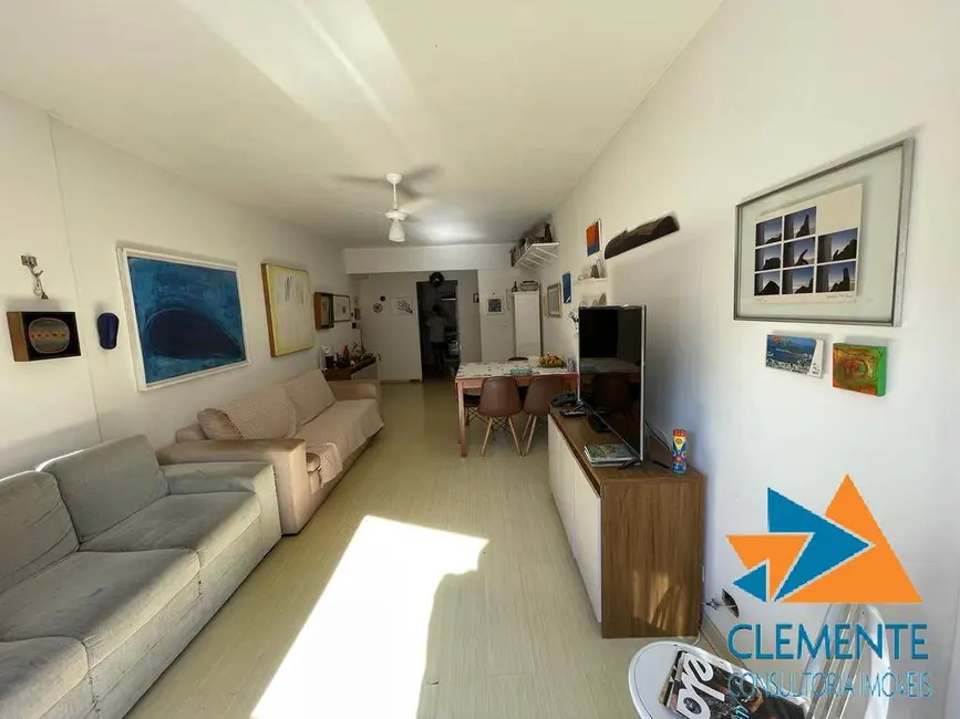 Apartamento com 1 quarto à venda, 67m2 em Catete, Rio De Janeiro - RJ - imagem 5 Foto 5 de Apartamento com 1 quarto à venda, 67m2 em Catete, Rio De Janeiro - RJ