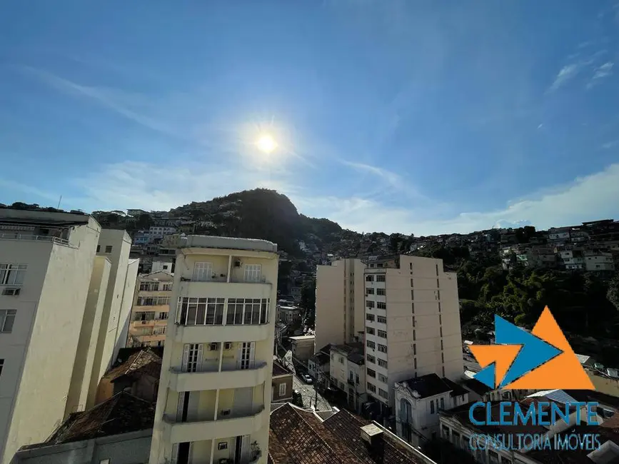 Apartamento com 1 quarto à venda, 67m2 em Catete, Rio De Janeiro - RJ - imagem 1 Foto 1 de Apartamento com 1 quarto à venda, 67m2 em Catete, Rio De Janeiro - RJ