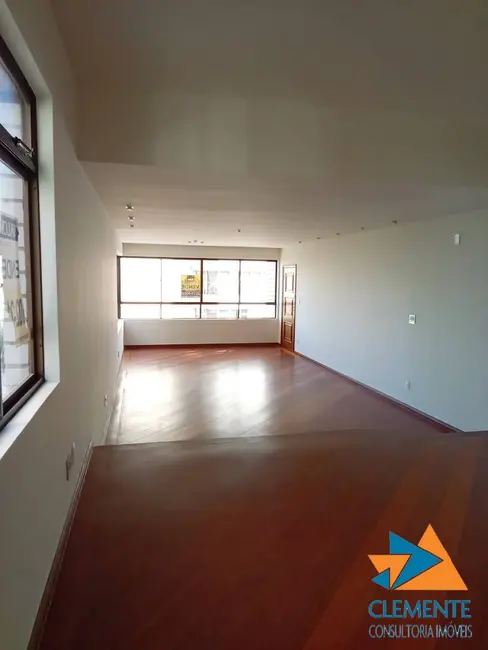 Apartamento com 3 quartos à venda, 200m2 em Gutierrez, Belo Horizonte - MG - imagem 3 Foto 3 de Apartamento com 3 quartos à venda, 200m2 em Gutierrez, Belo Horizonte - MG