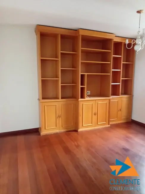 Apartamento com 3 quartos à venda, 200m2 em Gutierrez, Belo Horizonte - MG - imagem 7 Foto 7 de Apartamento com 3 quartos à venda, 200m2 em Gutierrez, Belo Horizonte - MG