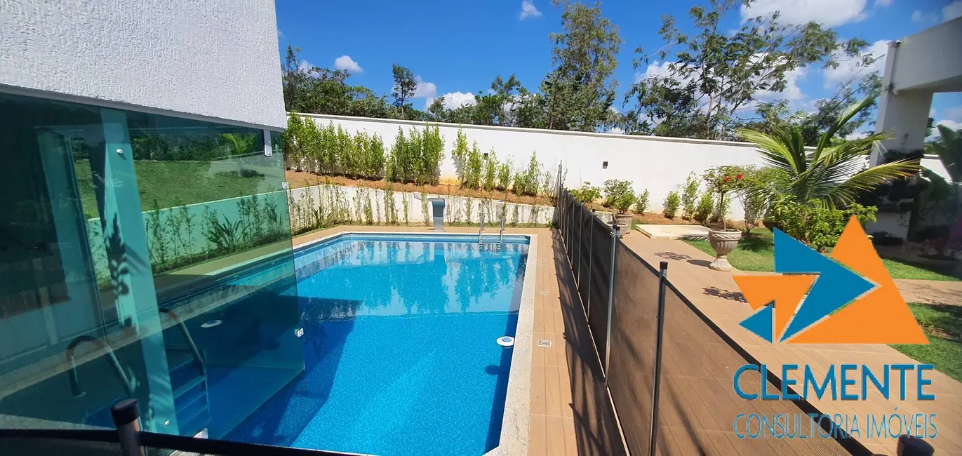 Foto 6 de Casa de Condomínio com 4 quartos à venda, 232m2 em Jaboticatubas - MG