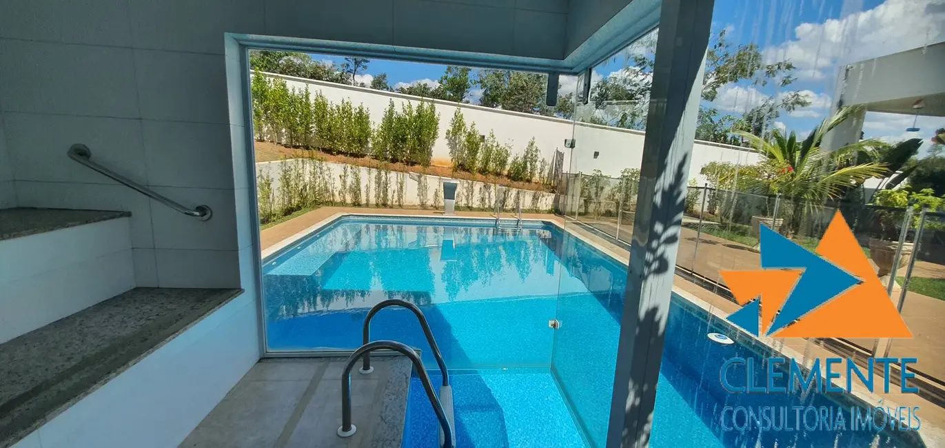 Foto 8 de Casa de Condomínio com 4 quartos à venda, 232m2 em Jaboticatubas - MG