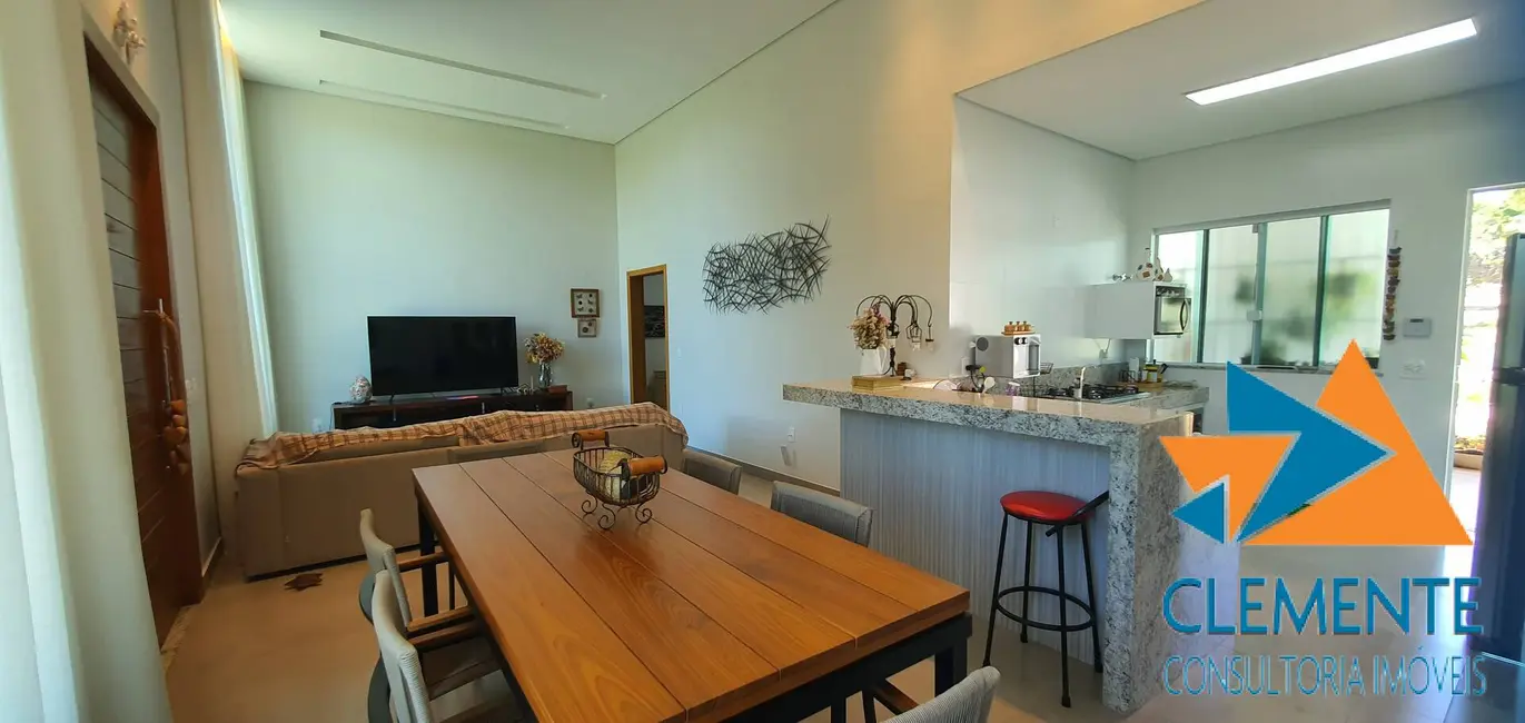 Foto 6 de Casa de Condomínio com 4 quartos à venda, 232m2 em Lagoa Santa - MG