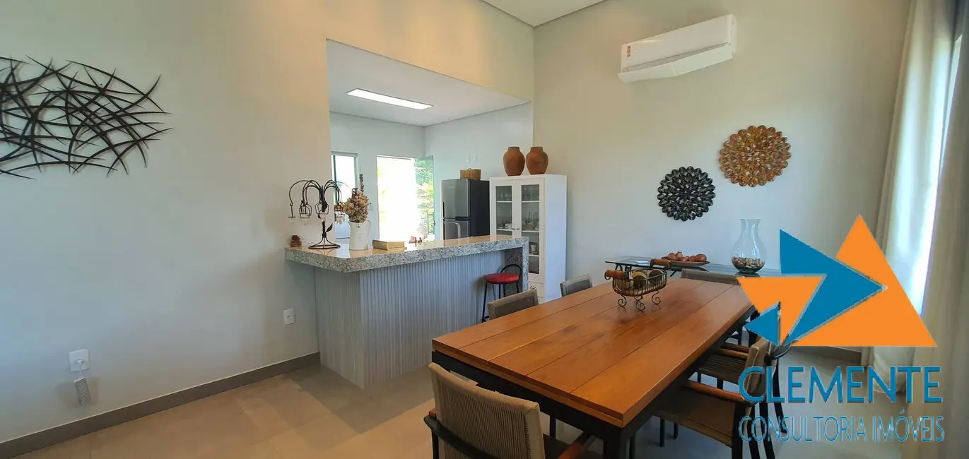 Foto 4 de Casa de Condomínio com 4 quartos à venda, 232m2 em Lagoa Santa - MG