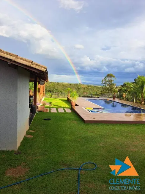 Foto 3 de Casa de Condomínio com 3 quartos à venda, 292m2 em Jaboticatubas - MG