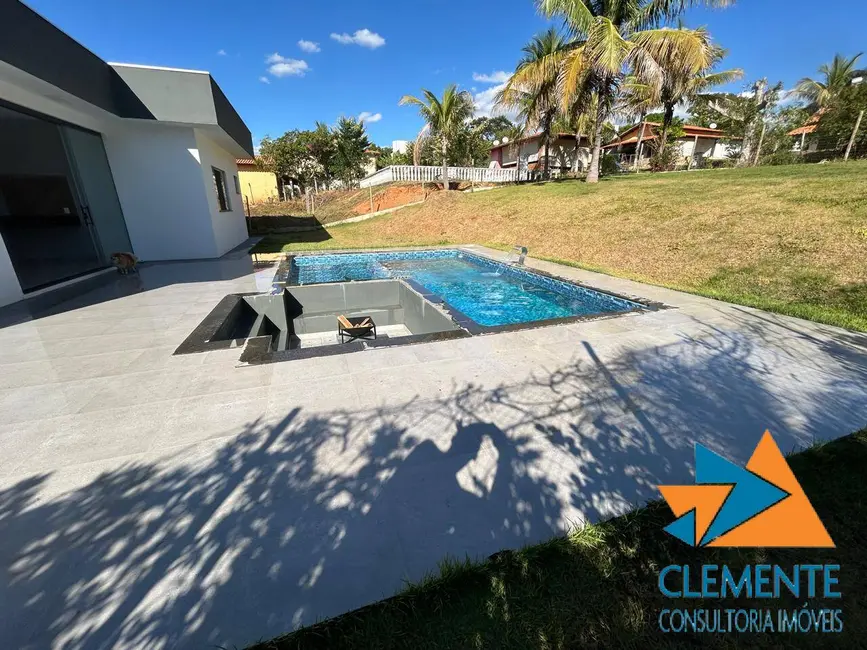 Casa de Condomínio com 3 quartos à venda, 260m2 em Jaboticatubas - MG - imagem 4 Foto 4 de Casa de Condomínio com 3 quartos à venda, 260m2 em Jaboticatubas - MG