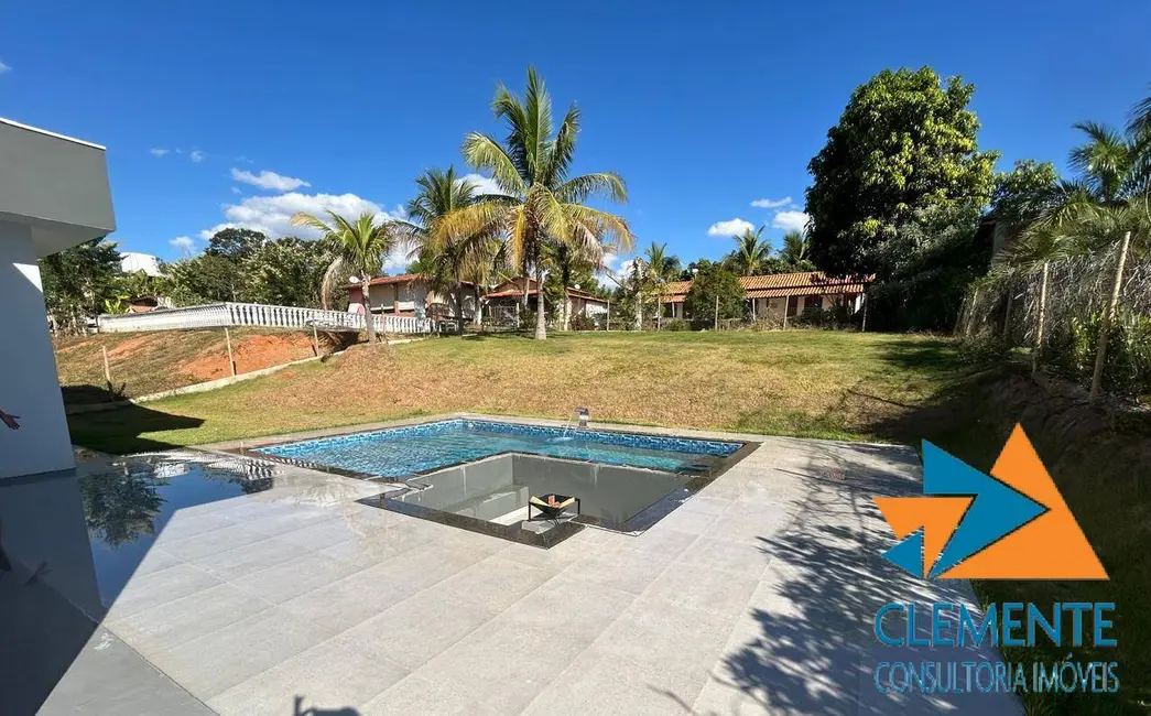 Foto 8 de Casa de Condomínio com 3 quartos à venda, 260m2 em Jaboticatubas - MG