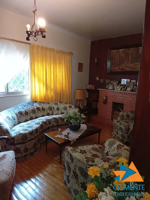 Foto 7 de Casa com 6 quartos à venda, 310m2 em Sion, Belo Horizonte - MG