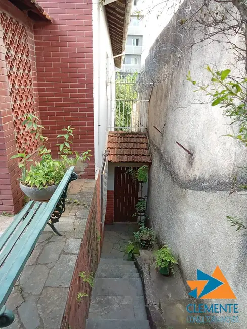 Foto 4 de Casa com 6 quartos à venda, 310m2 em Sion, Belo Horizonte - MG