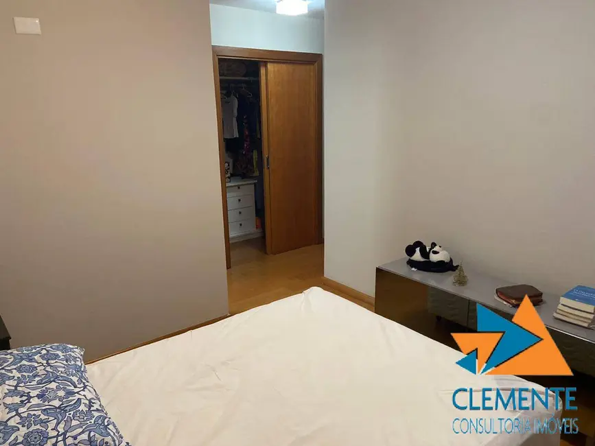 Apartamento com 3 quartos à venda, 113m2 em Centro, Belo Horizonte - MG - imagem 4 Foto 4 de Apartamento com 3 quartos à venda, 113m2 em Centro, Belo Horizonte - MG