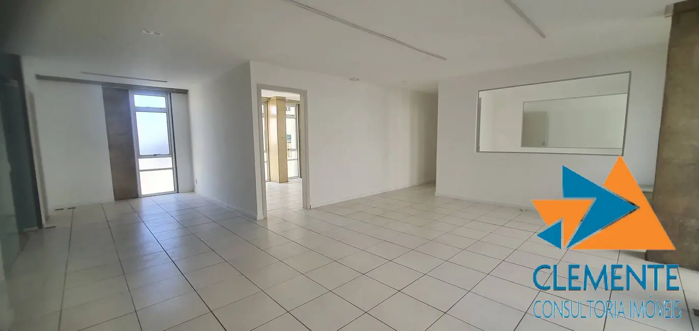 Sala Comercial à venda, 227m2 em Funcionários, Belo Horizonte - MG - imagem 9 Foto 9 de Sala Comercial à venda, 227m2 em Funcionários, Belo Horizonte - MG