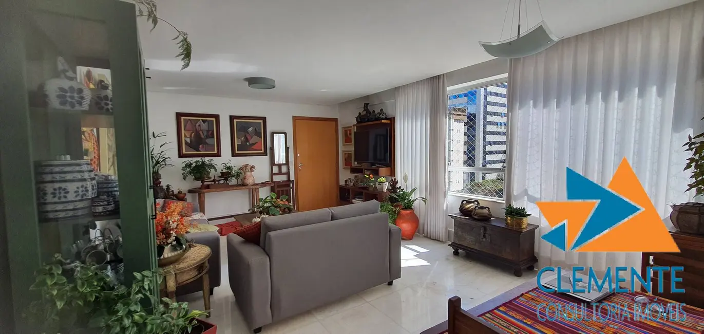 Foto 2 de Apartamento com 3 quartos à venda, 89m2 em Santo Agostinho, Belo Horizonte - MG