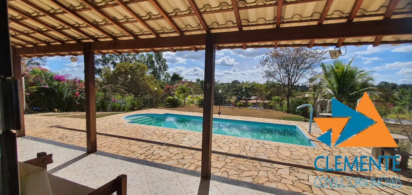 Casa de Condomínio com 3 quartos à venda, 200m2 em Jaboticatubas - MG - imagem 4 Foto 4 de Casa de Condomínio com 3 quartos à venda, 200m2 em Jaboticatubas - MG