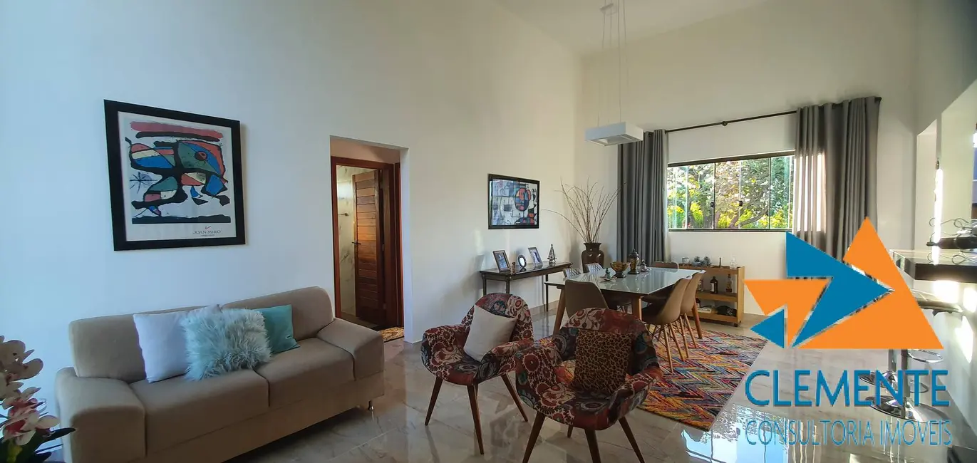 Foto 7 de Casa com 3 quartos à venda, 200m2 em Jaboticatubas - MG