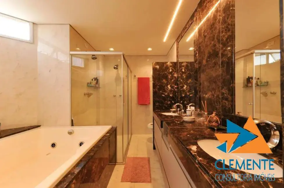 Cobertura com 4 quartos à venda, 440m2 em Santo Agostinho, Belo Horizonte - MG - imagem 5 Foto 5 de Cobertura com 4 quartos à venda, 440m2 em Santo Agostinho, Belo Horizonte - MG