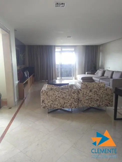 Apartamento com 4 quartos à venda, 228m2 em Santo Agostinho, Belo Horizonte - MG - imagem 8 Foto 8 de Apartamento com 4 quartos à venda, 228m2 em Santo Agostinho, Belo Horizonte - MG