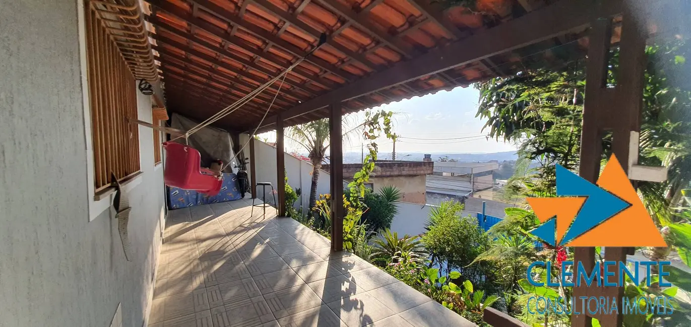 Foto 1 de Casa com 3 quartos à venda, 127m2 em Belo Horizonte - MG