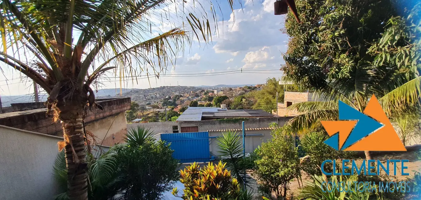 Foto 6 de Casa com 3 quartos à venda, 127m2 em Belo Horizonte - MG